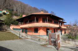 parking 2-room apartment for sale in Gignese terrace and parking real estate Ellebi